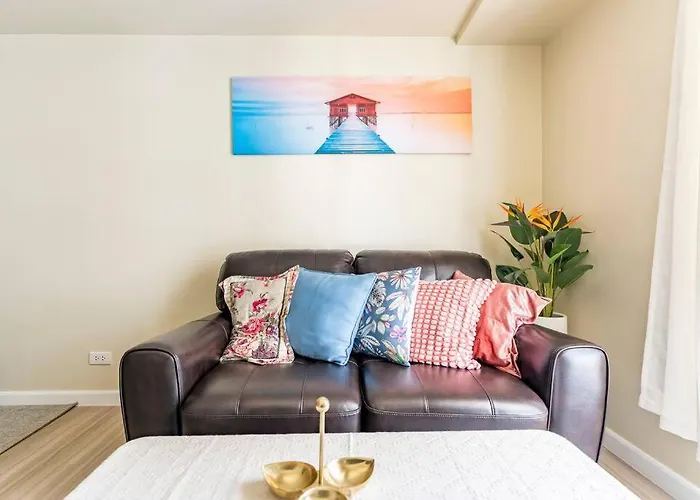 Brand New Stylish Unit In It Park Appartement